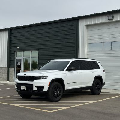 2025 Jeep Grand Cherokee goes cold with Ceramic window tint